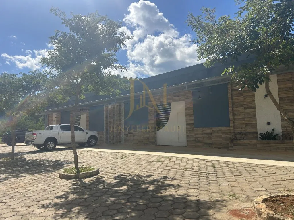 Vendo Terreno Comercial Estilo Chácara em BR 080